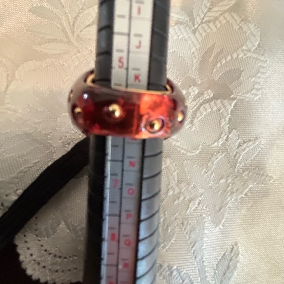 NWOT Kate Spade Tutti Frutti ring. Sizes 4.5.
Box is for display. - Picture 3 of 8